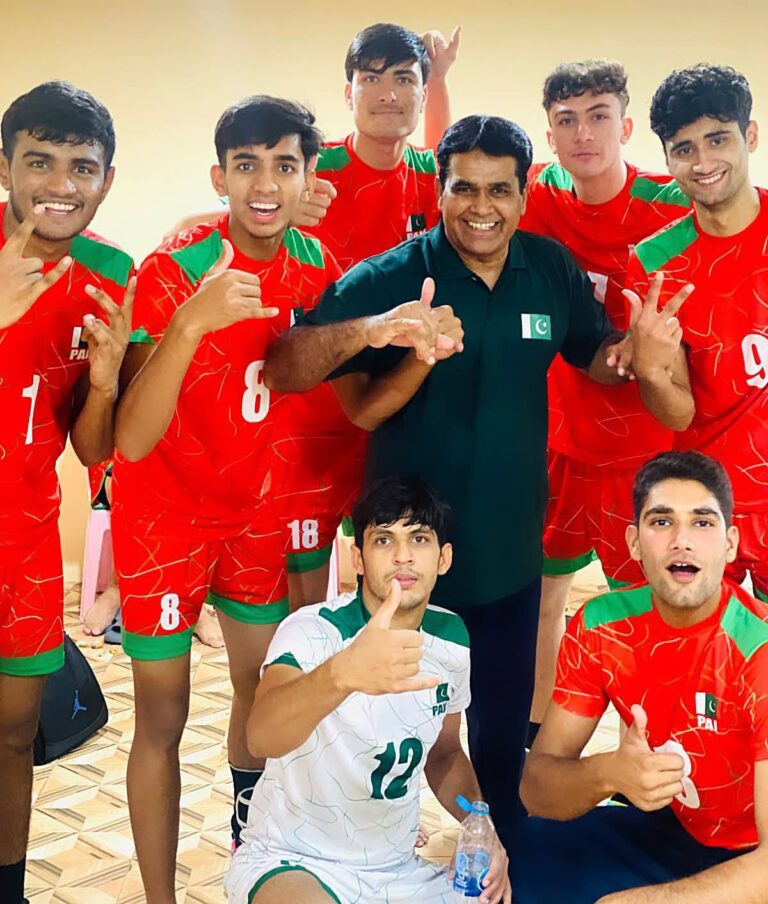 Pakistan Stun Iran to win U-16 Asian Vollegball Championship title